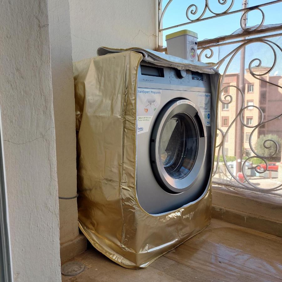 Appartement Pour Familles En Residence Avec Piscine Et Wifi Marrakesh Esterno foto