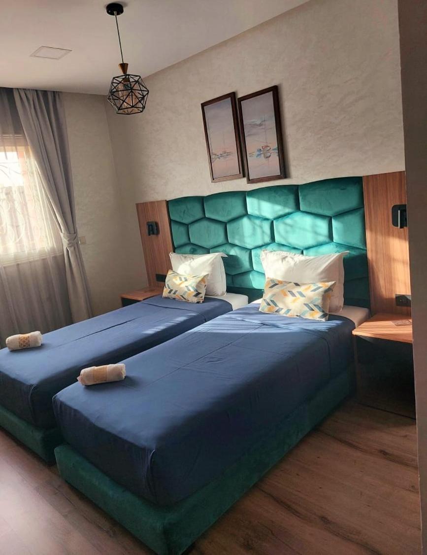 Appartement Pour Familles En Residence Avec Piscine Et Wifi Marrakesh Esterno foto